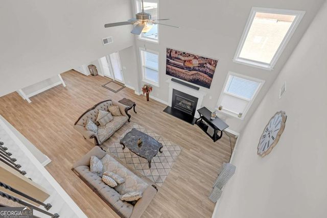 4292 Crestworth Lane SW, Marietta, GA 30064