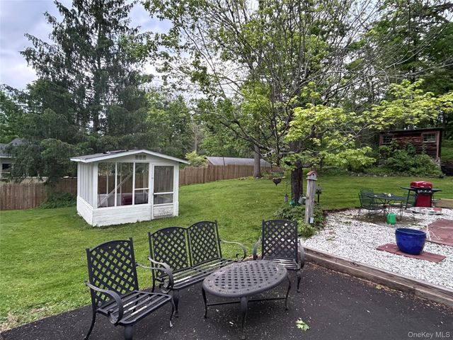 4 Petticoat Lane, Beacon, NY 12508