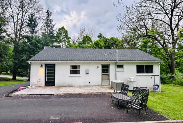 4 Petticoat Lane, Beacon, NY 12508