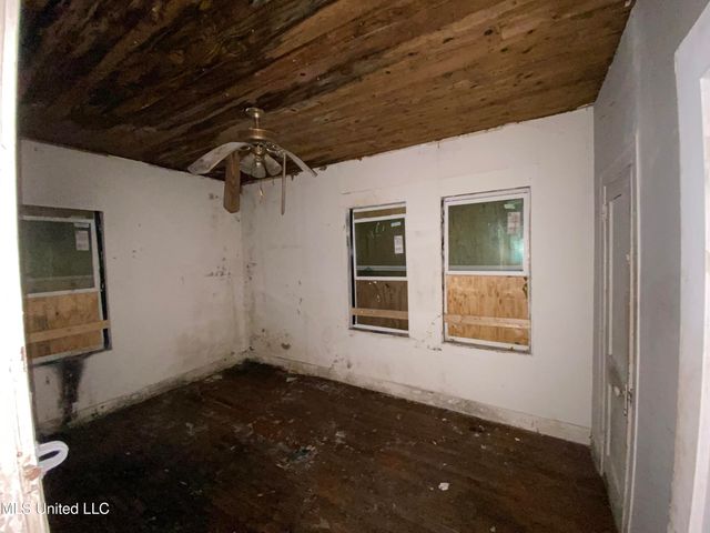 506 Taylor Street, Jackson, MS 39216