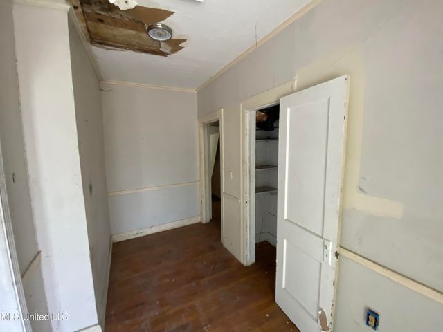 506 Taylor Street, Jackson, MS 39216