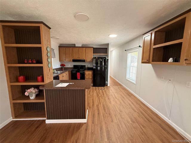37 Hubbard Avenue 95, Riverhead, NY 11901
