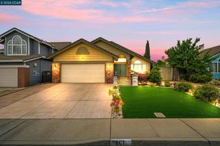 207 Babbling Brook Way, Pittsburg, CA 94565