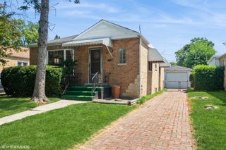 9329 Long Avenue, Skokie, IL 60077