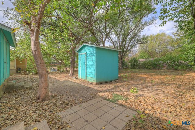 807 Sturgeon Street, San Marcos, TX 78666