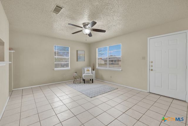 807 Sturgeon Street, San Marcos, TX 78666