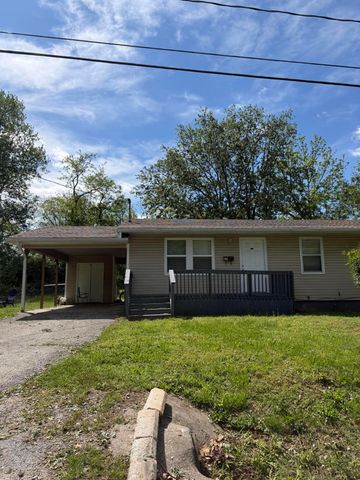 621 S Golden Avenue, Springfield, MO 65802