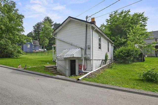 11839 Crockett St, North Huntingdon, PA 15647