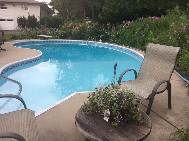 7387 Mineral Point Road, Verona, WI 53593