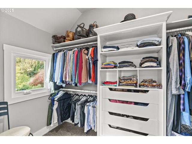 335 N H St, Cottage Grove, OR 97424