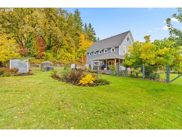 335 N H St, Cottage Grove, OR 97424