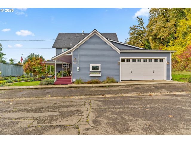 335 N H St, Cottage Grove, OR 97424