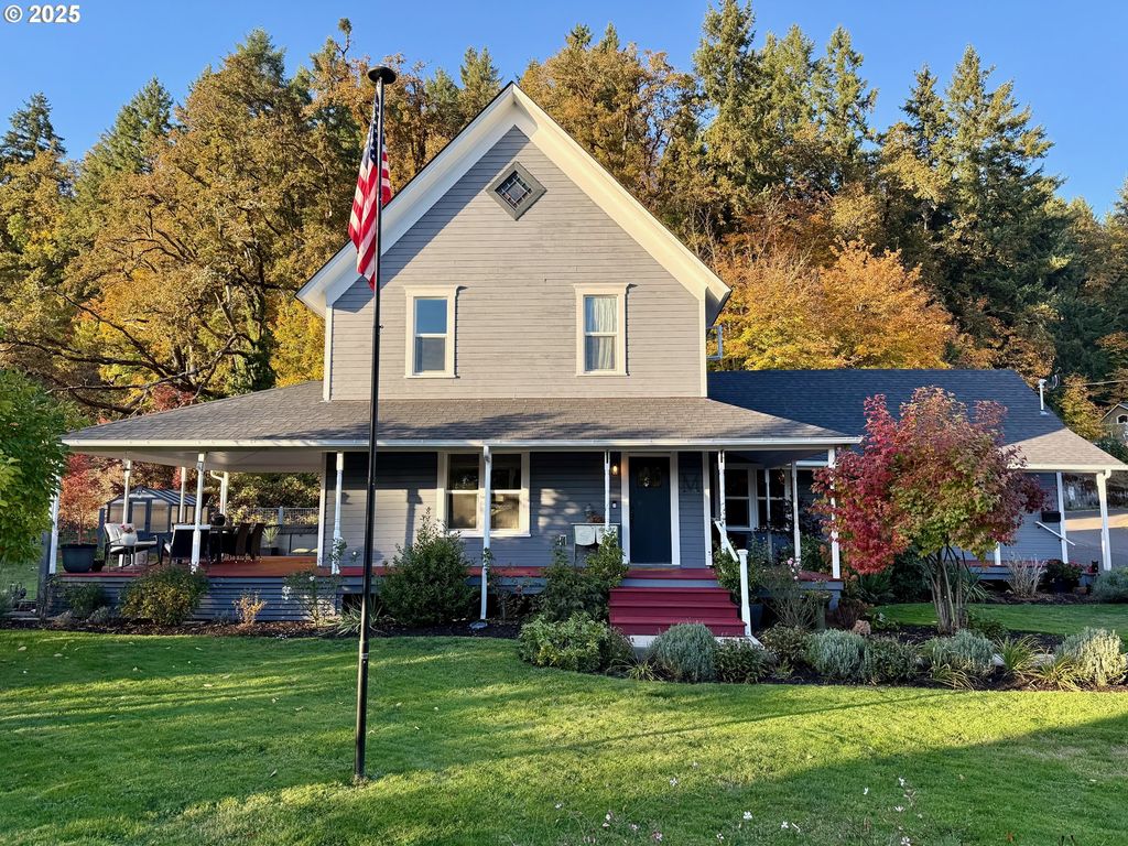 335 N H St, Cottage Grove, OR 97424