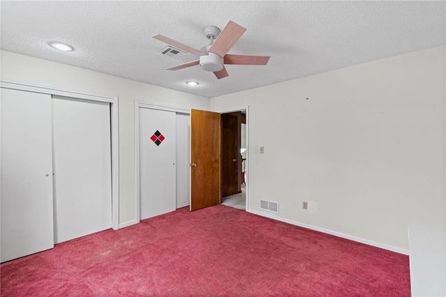 9002 W 120th Terrace, Overland Park, KS 66213