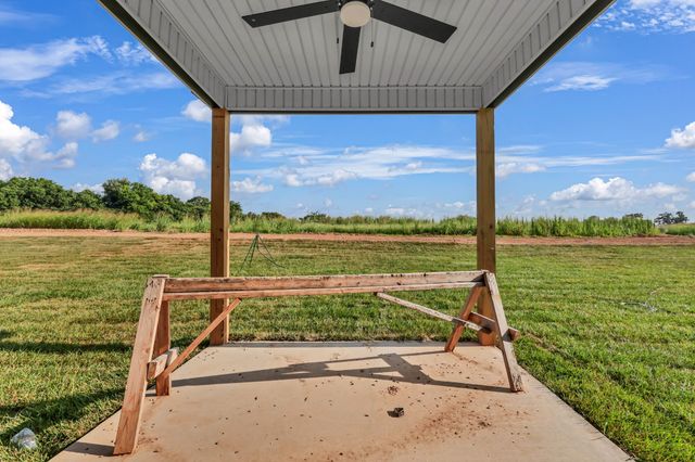 2725 Brewster Dr, Clarksville, TN 37042