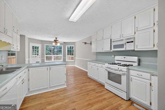 115 Moseley Crossing Drive, Stockbridge, GA 30281