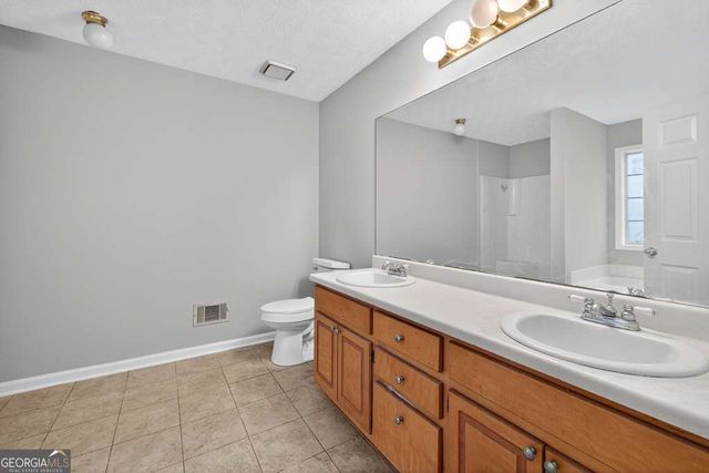 115 Moseley Crossing Drive, Stockbridge, GA 30281