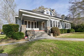 120 S Tusten Street, Elberton, GA 30635
