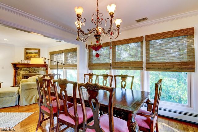 29 1St St, Franklin Twp., NJ 08873