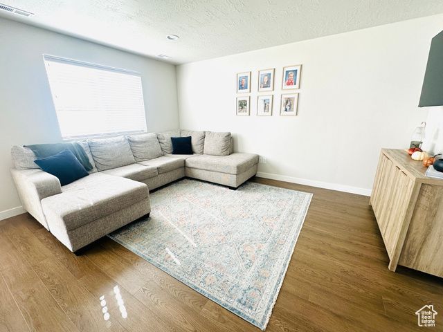 2051 W LYDIA LN, Syracuse, UT 84075