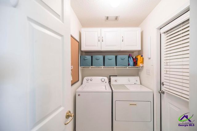 216 S Houston Springs Boulevard, Perry, GA 31069