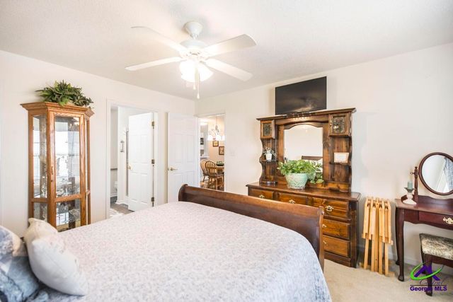 216 S Houston Springs Boulevard, Perry, GA 31069