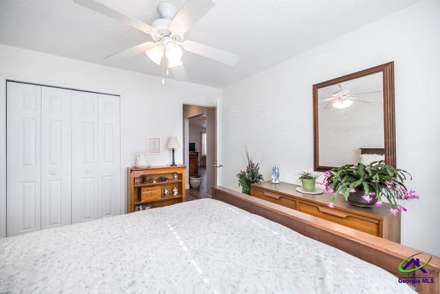 216 S Houston Springs Boulevard, Perry, GA 31069