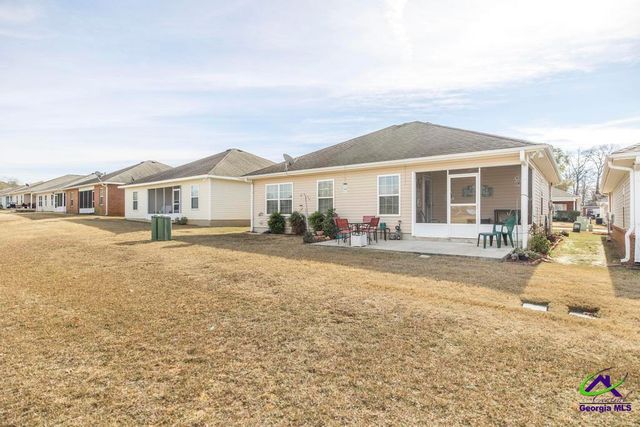 216 S Houston Springs Boulevard, Perry, GA 31069