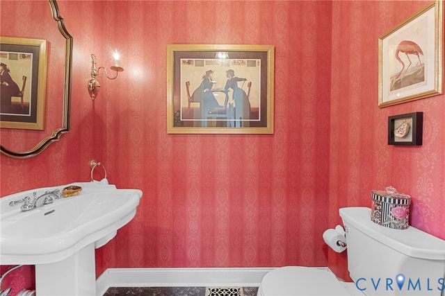 13300 Old Telegraph Rd, Providence Forge, VA 23140