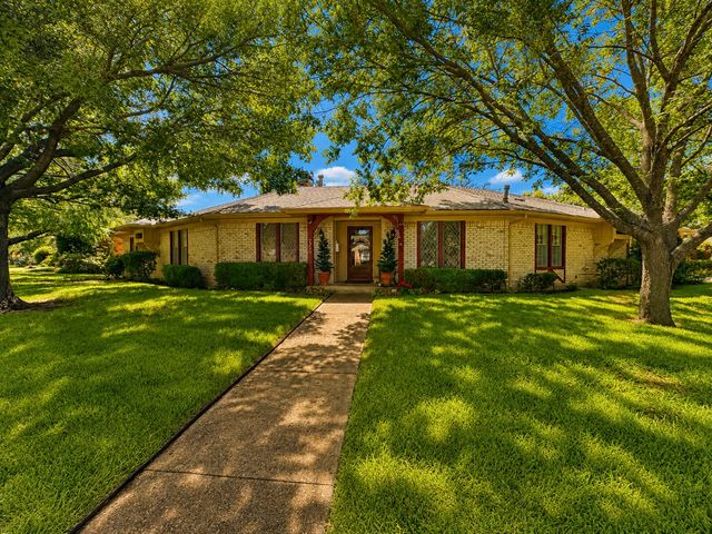 7260 Alto Caro Drive, Dallas, TX 75248