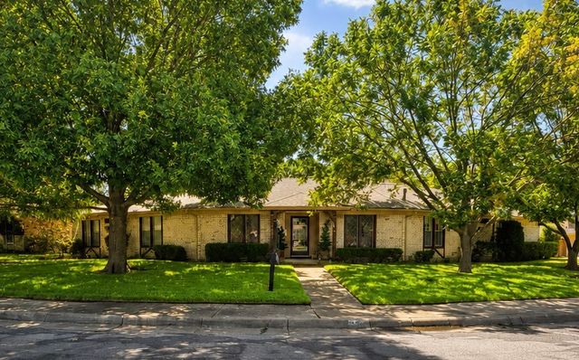 7260 Alto Caro Drive, Dallas, TX 75248