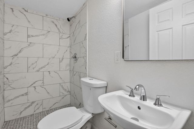 3600 SW 46th Avenue, West Park, FL 33023