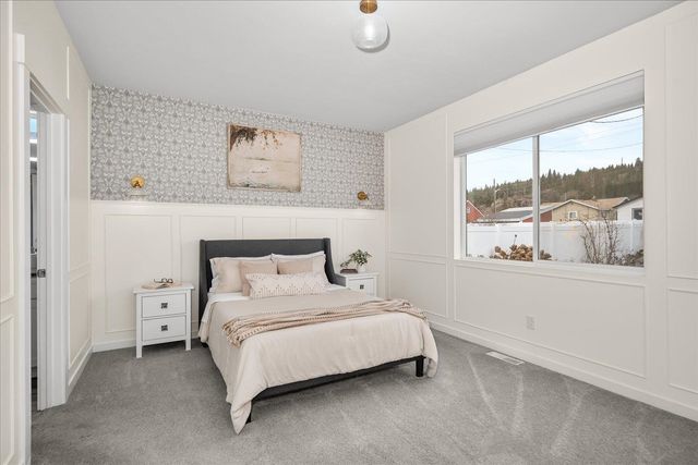 4911 E Grace Ave, Spokane, WA 99217