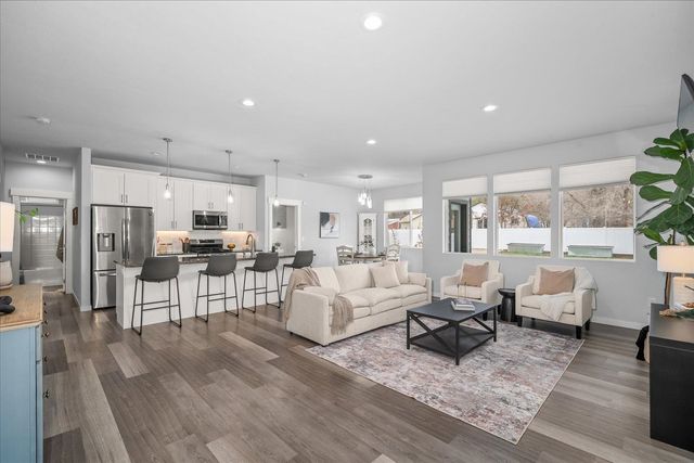 4911 E Grace Ave, Spokane, WA 99217