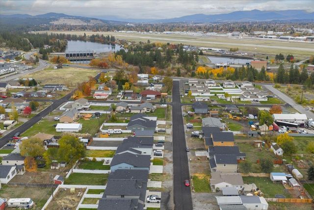 4911 E Grace Ave, Spokane, WA 99217