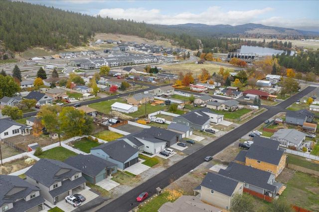 4911 E Grace Ave, Spokane, WA 99217