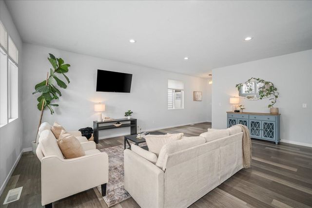 4911 E Grace Ave, Spokane, WA 99217