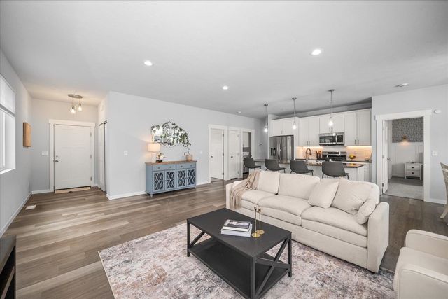 4911 E Grace Ave, Spokane, WA 99217