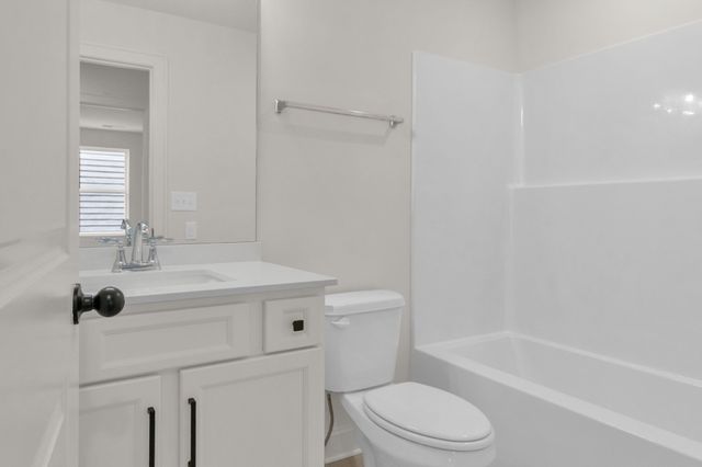 7628 Danswerk Dr, Murfreesboro, TN 37129