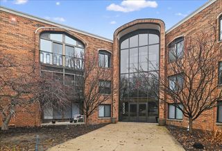 6302 Mineral Point Road #306, Madison, WI 53705