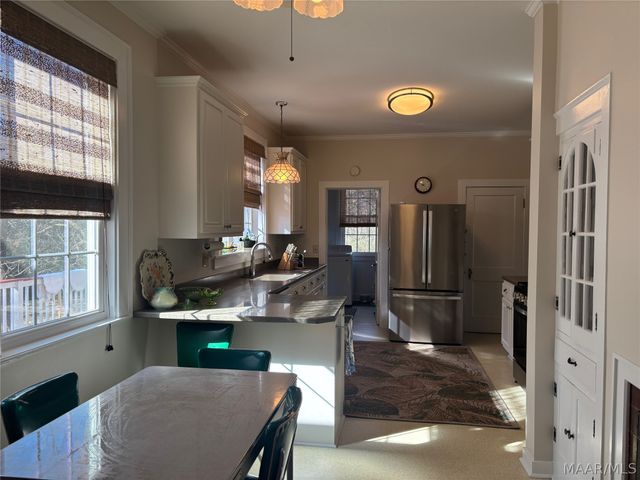176 County Road 510 ., Verbena, AL 36091