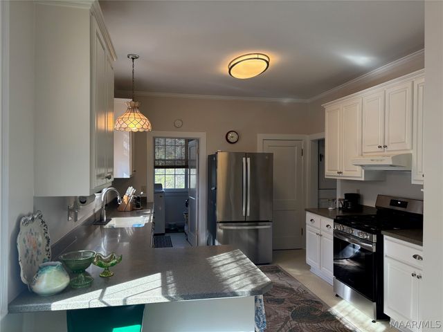 176 County Road 510 ., Verbena, AL 36091