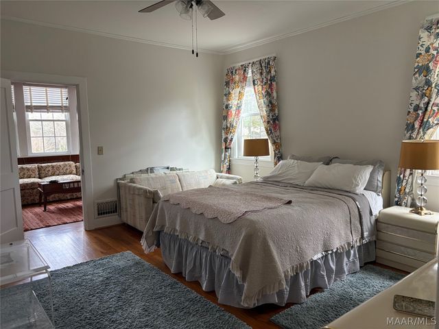 176 County Road 510 ., Verbena, AL 36091