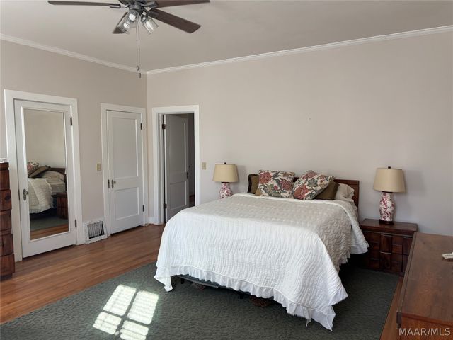 176 County Road 510 ., Verbena, AL 36091