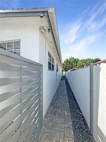 350 W 16th Street, Hialeah, FL 33010