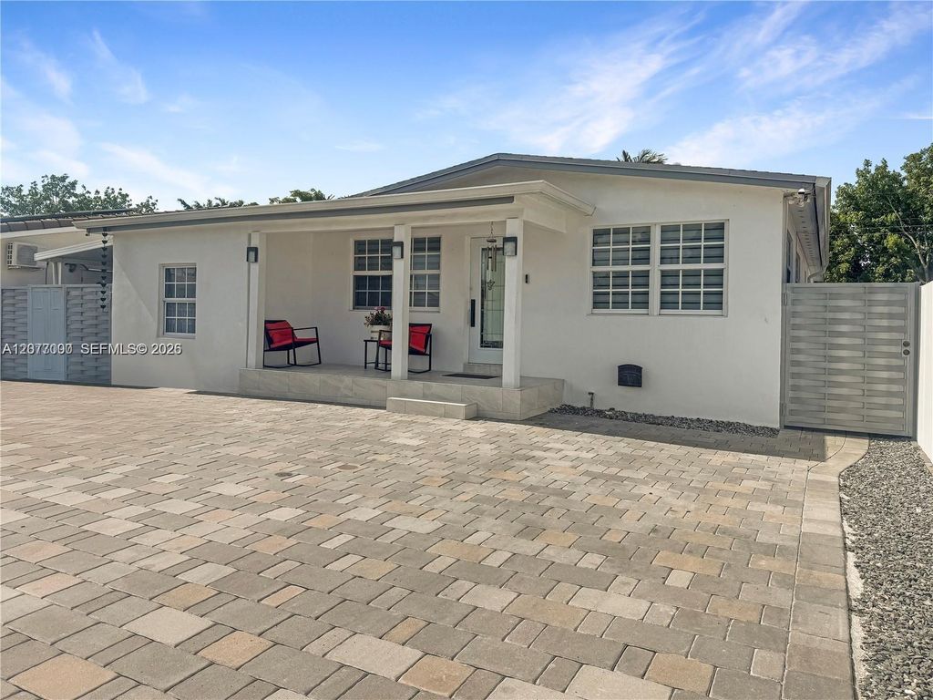 350 W 16th Street, Hialeah, FL 33010