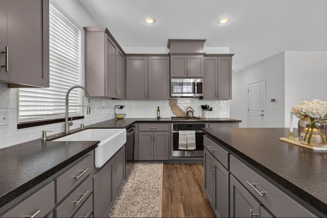 4025 Backwater Cove Cir, Roseville, CA 95747