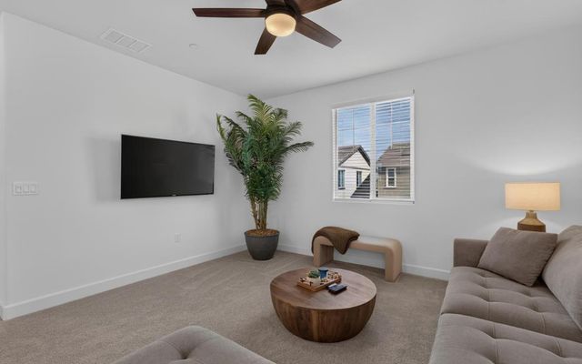 4025 Backwater Cove Cir, Roseville, CA 95747