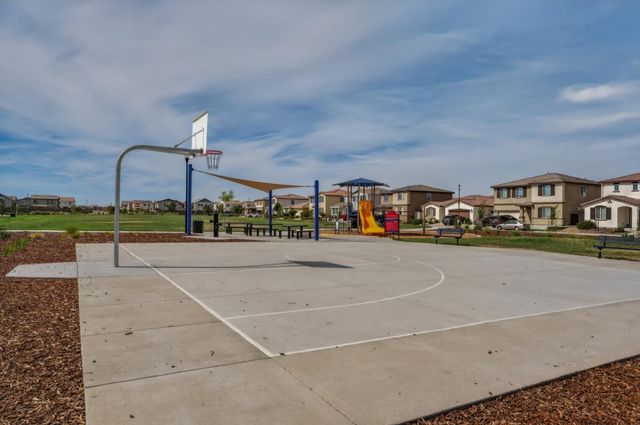 4025 Backwater Cove Cir, Roseville, CA 95747