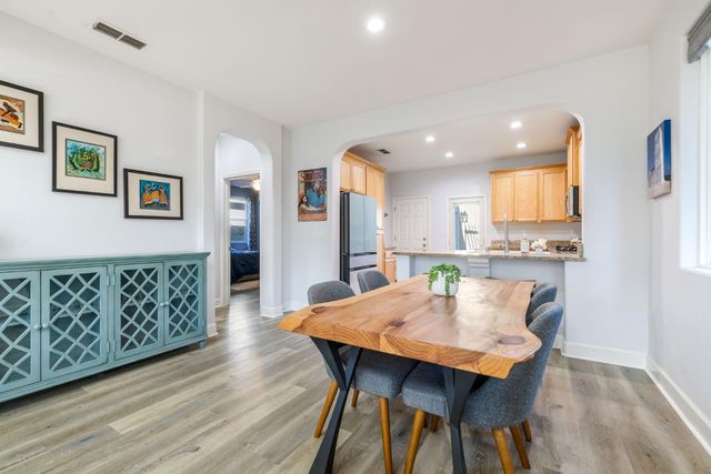 10939 Thorley Way, Rancho Cordova, CA 95670